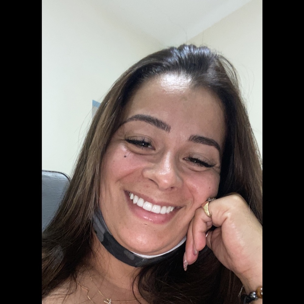 Meet your Posher, RENATA